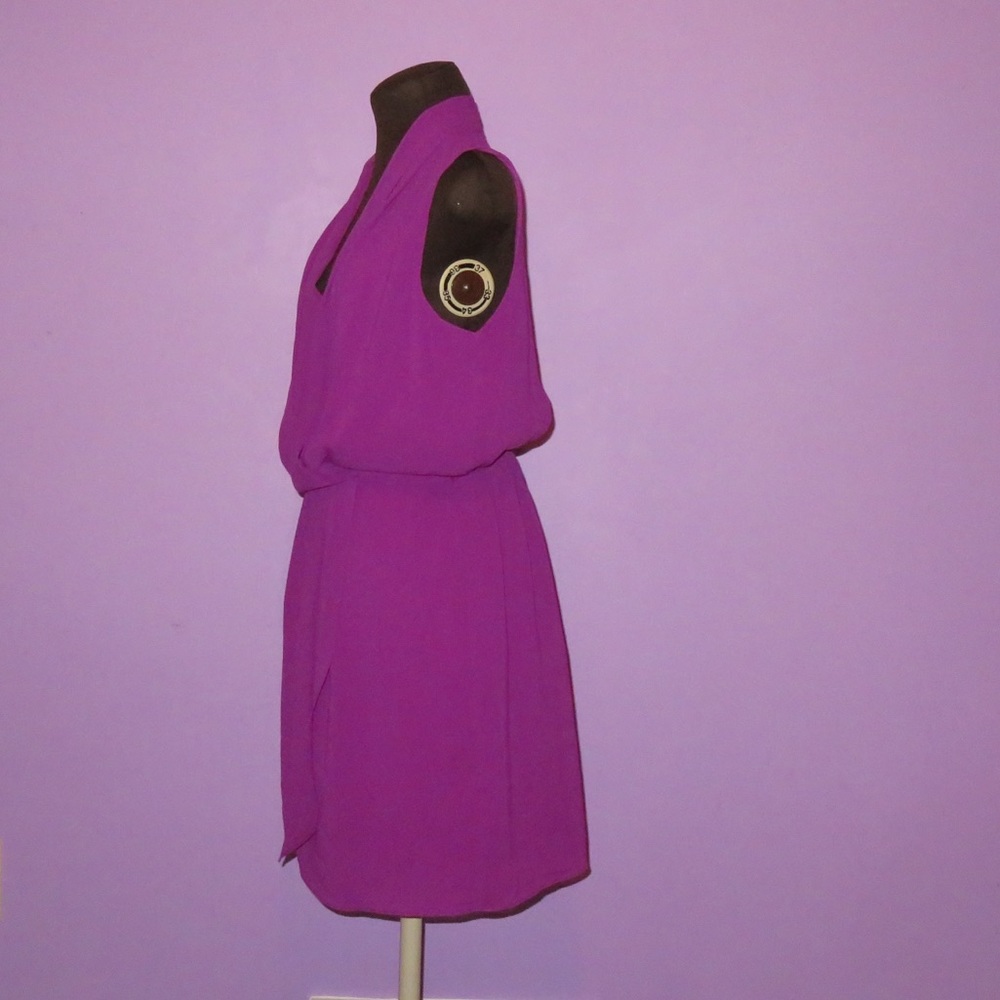 ✨ Fable ✨ Dress - Picture 5 of 9